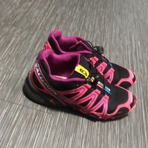 Salomon hiking shoes. Size 6.5. Hot pink